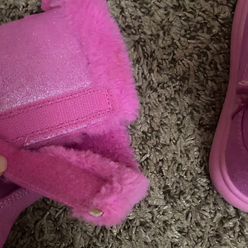 OshKosh B'gosh Sparkly Pink Boots - Picture 6 of 8